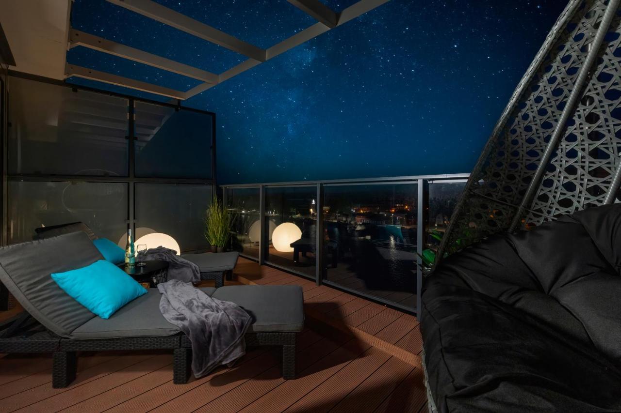 Lighthouse Luxury Penthouse - Jantar Apartamenty Mrzeżyno Eksteriør bilde